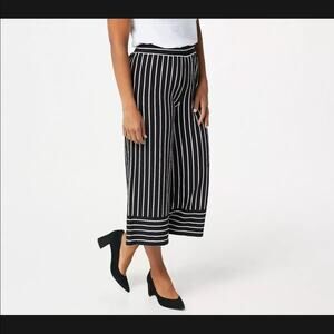 Studio d&co jersey wide leg pants small